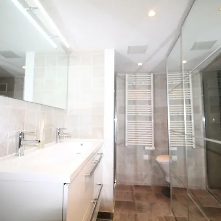 Cozy Saint Georges Апартаменты Париж